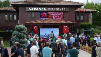 Şampiyona Memleketinde Sevgi Seli