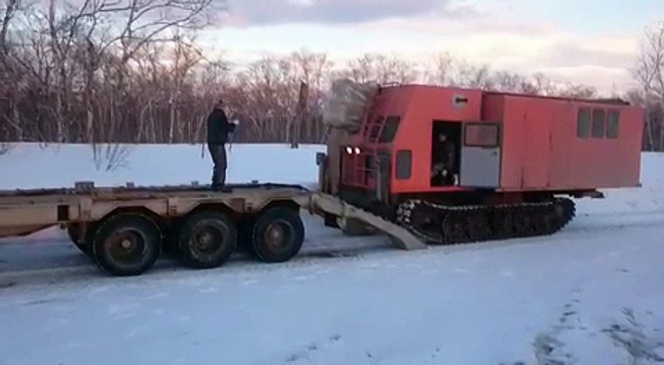 How to Mount a Trailer in Russia