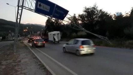 Seyyar Tuvalet Taşıyan Vinç Az Kalsın Faciaya Neden Oluyordu