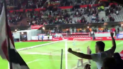 Geoffrey Jourdren s'énerve, dégage sur des supporters et provoque un envahissement de terrain