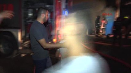 Bağcılar'da Kumaş Üretim Atölyesinde Korkutan Yangın