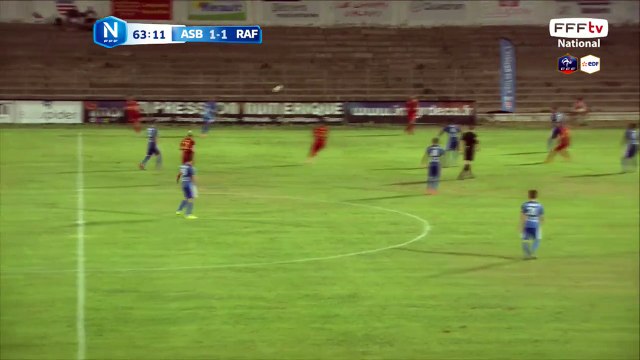 Belle action mais hors jeu