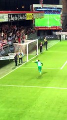 Geoffrey Jourdren expulsé après avoir envoyé un ballon sur les supporters de Brest