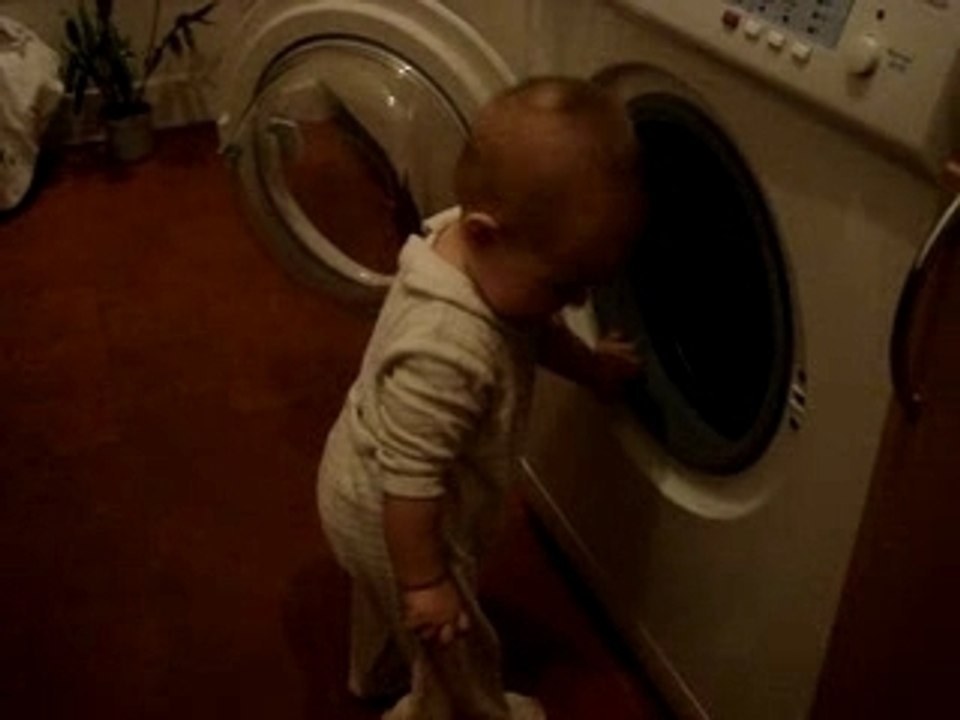 Mois10 - Qui a mis mon doudou à la machine???