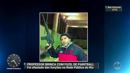 Professor é afastado das funções no RJ após postar foto em rede social