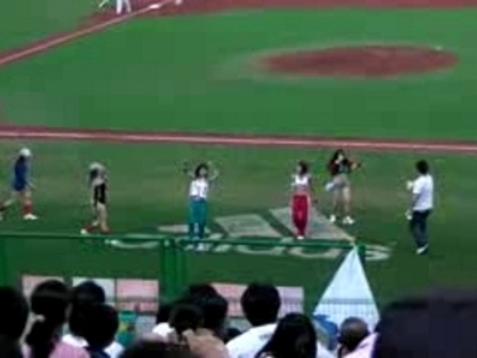 2007.10.28 La New Girls 中場表演