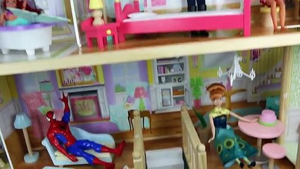 Frozen Elsa Barbie DOLLHOUSE KidKraft Majestic Mansion Wooden Doll House Spiderman Frozen