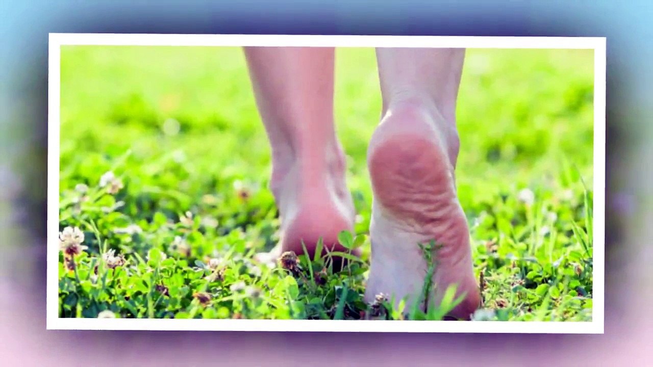 Voici ce qui arrive lorsque vous marchez pieds nus 5 minutes par jour