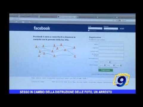 Sesso in cambio della distruzione delle foto, un arresto