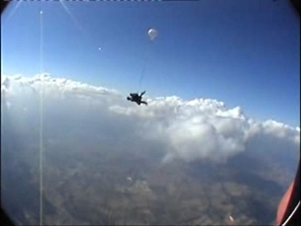 Saut en parachute 4000m