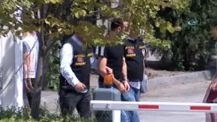10 Yıl Önce İşlenen Cinayetin Şüphelisi Adliyede