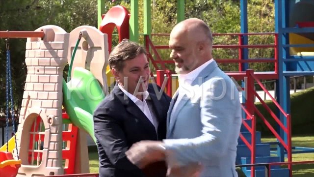 Krejt çka ndodhi në takimin e kryeministrave në Durrës