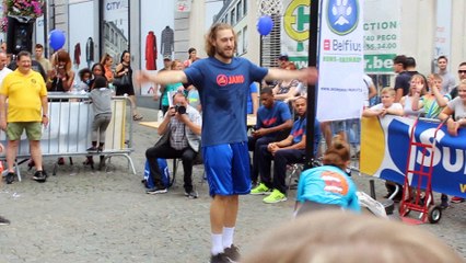 Daniel Goethals sur l'opération Street Basket à Mons