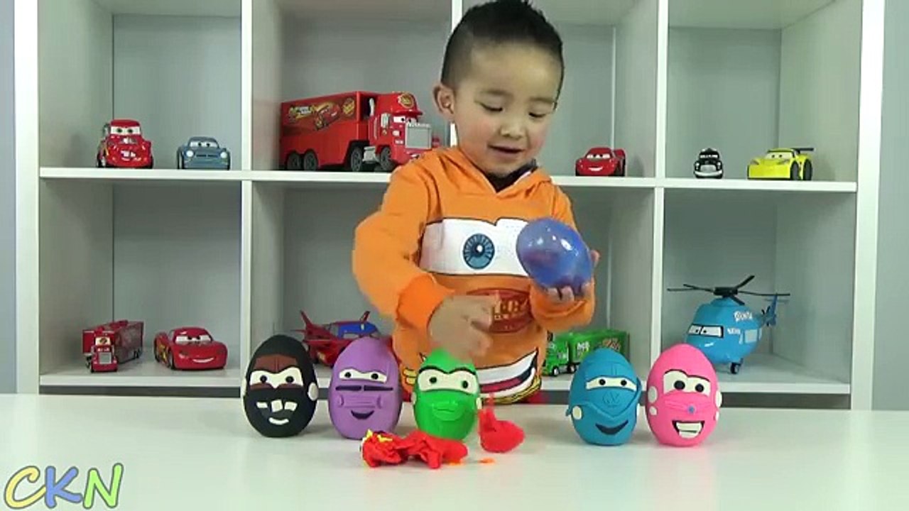 Coches Cambiadores de huevos huevos huevos divertido relámpago Metro apertura Jugar-doh sorpresa juguetes disney color ckn mcqueen