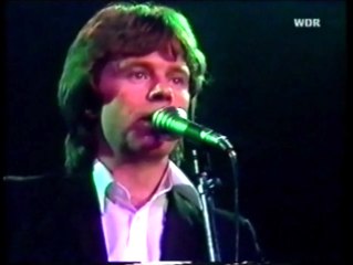 ROCKPILE - LIVE 1980 - Track #10 of 18 - 'You'll Never Get Me Up (In One Of Those)"