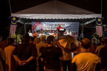 What right does Hadi have to brand me a disbeliever, asks Dr Mahathir