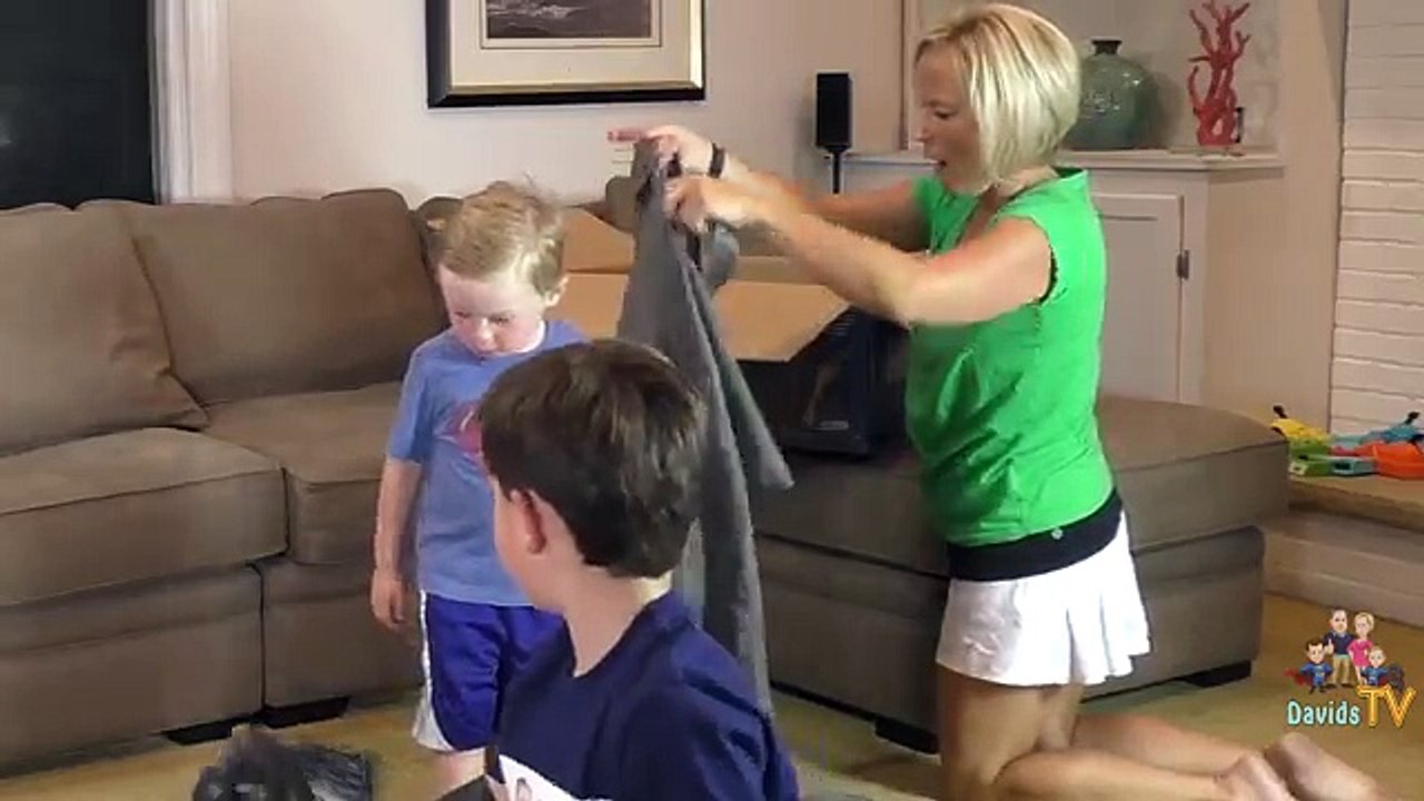 Evil Scientist Animatronic | Spirit Halloween Animatronics | Mad Scientist and John Doe Fo