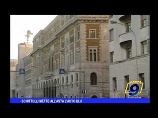 Schittulli mette all'asta l'auto blu