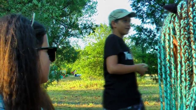 Рома ПРОМЕНЯЛ девочек на деньги! Настя гадает Даше по руке Рома стал МИЛЛИОНЕРОМ KIDS CHILDREN