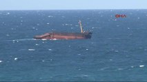 Yük Gemisi Karadeniz'de İkiye Bölündü