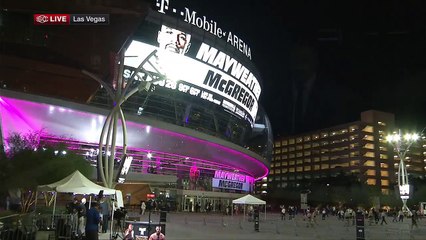 Mayweather defeats McGregor by 10th-round TKO | SportsCenter | ESPN