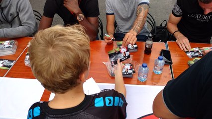 Fan day du Royal Excel Mouscron - dédicaces 2