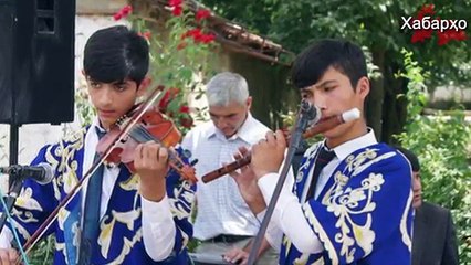 Дар Тоҷикистон миёни ҷавонони наврас мусиқиро ташвиқот мекунанд