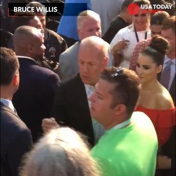 Celebs and athletes turn up in Las Vegas for Mayeather vs. McGregor