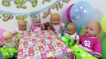Bebé Lucía y sus amigas bebés Nenucos hacen una fiesta de pijamas con piñata de Frozen