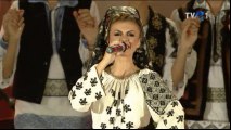 Andreea Voica - LIVE - Din Timis pana-n Caras &  Haidati la un joc de doi - Festivalul Inimilor 2017