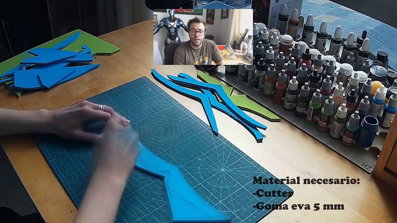 CÓMO HACER LA ARMADURA DE SAINT SEIYA DE ACUARIO (PIERNAS)