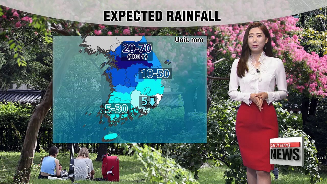 Mix of clouds and rain up North, hot and warm down south
