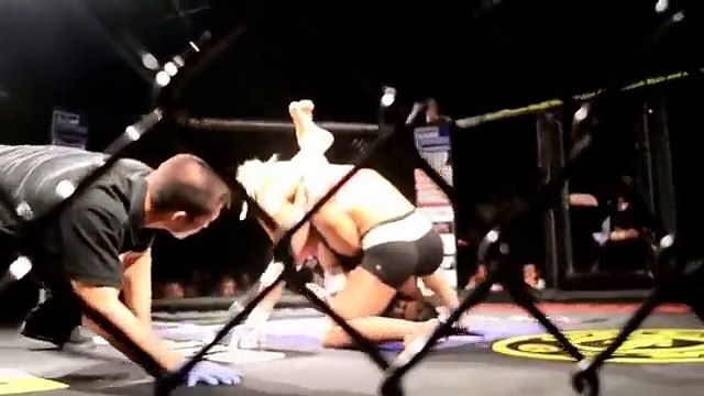 Womens MMA | Nadia Nixon vs Rachel Wray