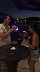 Concours de descente de bière homme vs femme qui va gagner