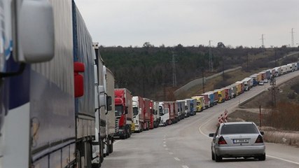 Gümrüklerde Gereksiz İşlemler Kaldırılacak