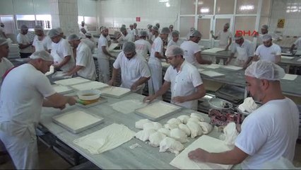 Şanlıurfalı Baklavacı, Dünyaya Açılmak İstiyor