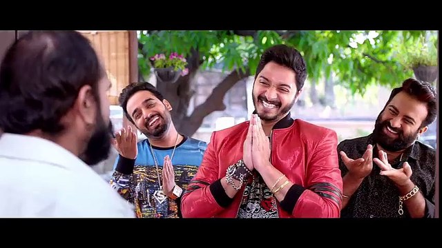 Poster Boys – Official Trailer - Sunny Deol - Bobby Deol - Shreyas Talpade - YouTube