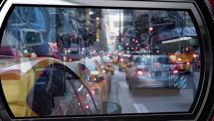 El Gyrocar es un autobús que flota en las ciudades