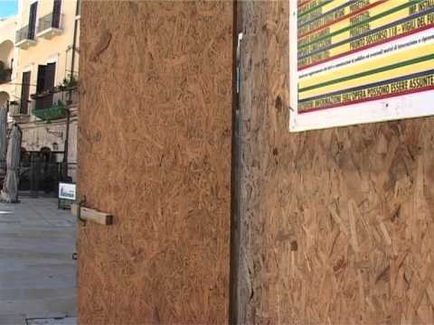 TG 01.10.13 Bari, la colonna infame si rifà il look