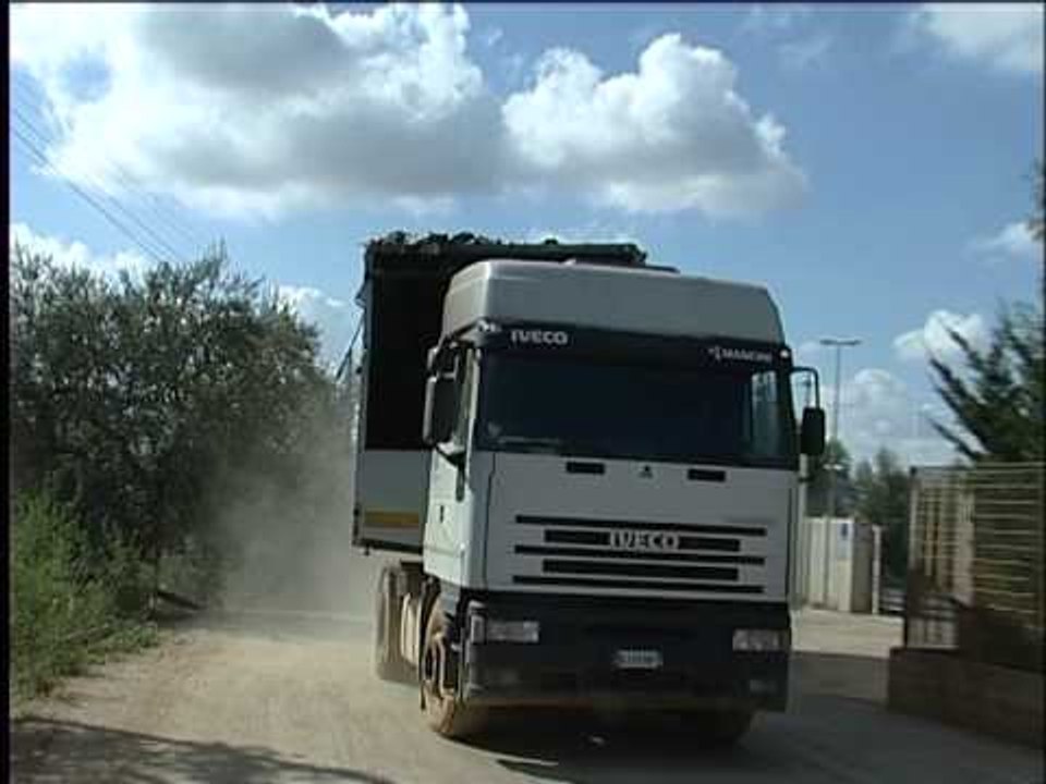 TG 02.10.13 Discarica Martucci, i sindaci di Mola e Conversano lanciano l'allarme