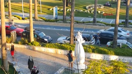 Marmaris'teki Gençten Tehlikeli Şov