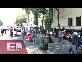 Maestros de la CNTE llevan sus protestas al SAT/ Paola Virrueta