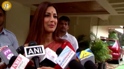 SONALI BENDRE'S GANPATI VISARJAN WITH FAMILY