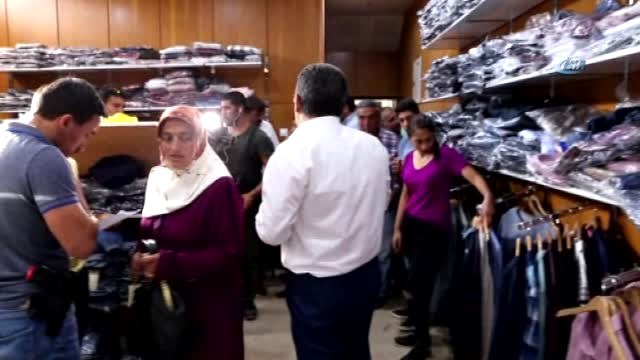 Kaymakam Çetin'den Kurbanlık Koyun ve Giyim Yardımı