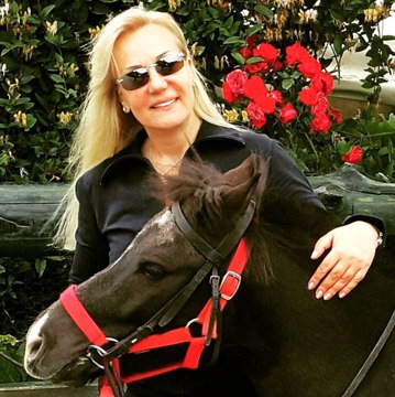 Vatan Şaşmaz'ın Katili Filiz Aker, Olay Günü İlaç İçip Peşine de Alkol Almış