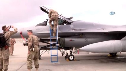 NATO'dan Afganistan'a Ziyaret- Komutan Nicholson: "Taliban, Afgan Komandoları Karşısında Savaş...