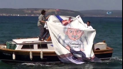 AK Parti’den Alkol Rezaletine Pankartlı Tepki