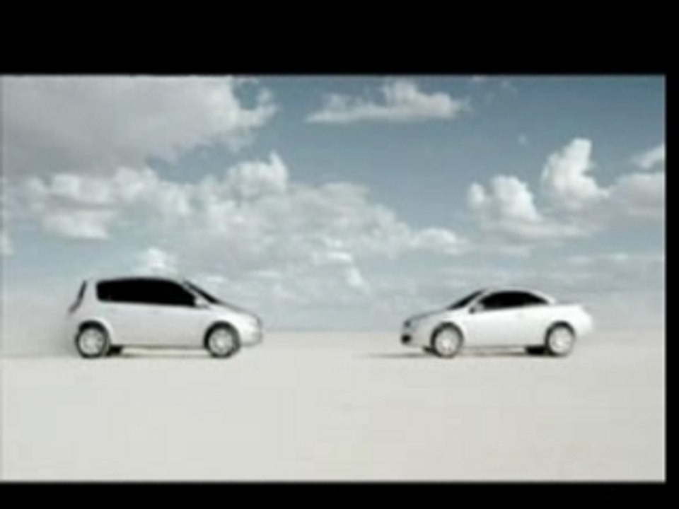 Ballet de voitures | Pub Renault