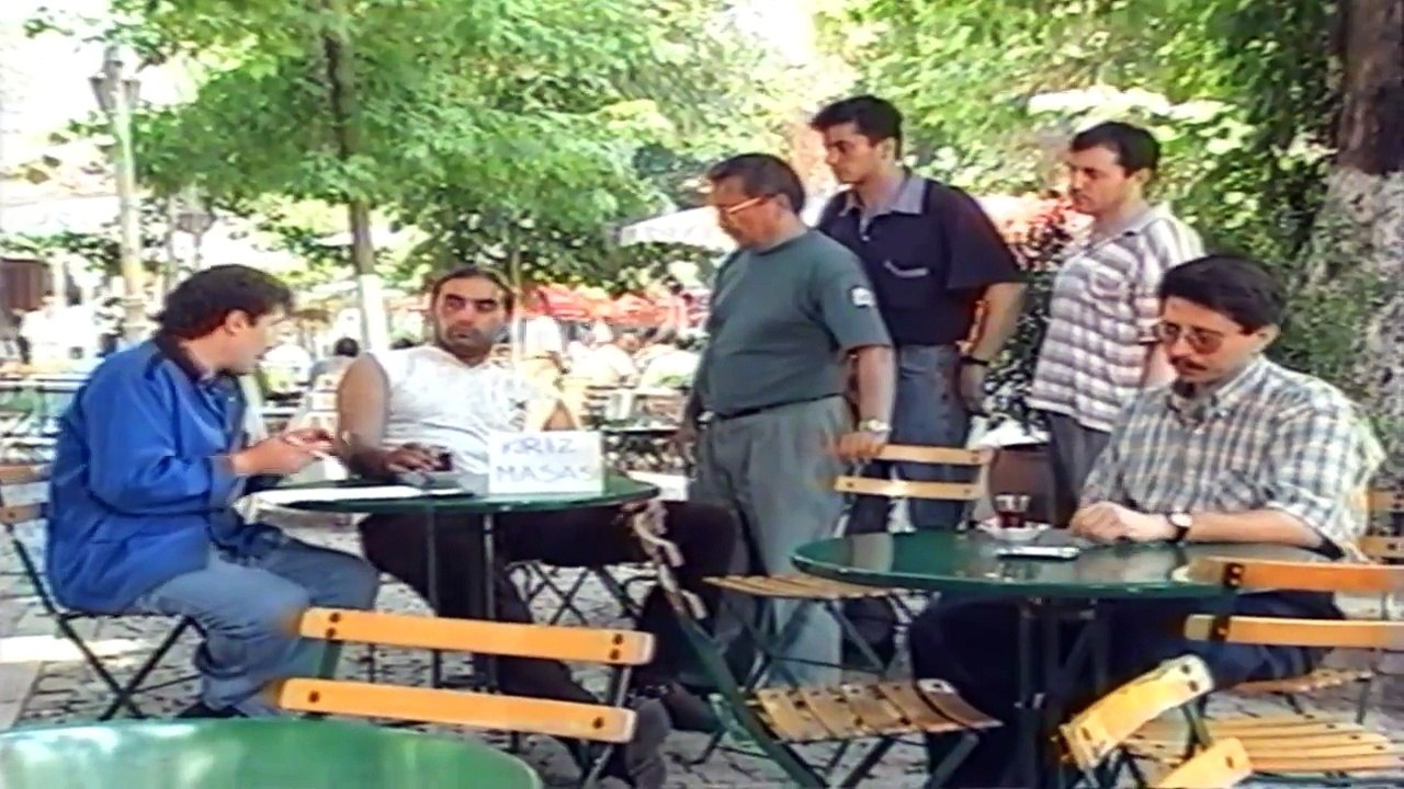 Bizim Mahalle - 40. Bölüm