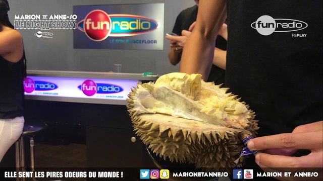 ELLE SENT LES PIRES ODEURS DU MONDE - Marion et Anne-So